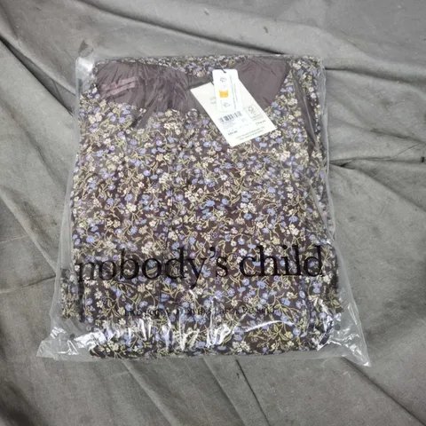 WOMEN'S FLORAL DRESS – BROWN WITH BLUE FLOWERS (UK 14 / EU 42 / USA 10) NOBODYS CHILD