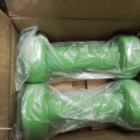 BOXED SET OF 2 X 2KG DUMBBELLS IN GREEN