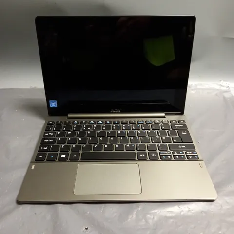 BOXED ACER ASPIRE SWITCH 10 V TABLET WITH DETACHABLE KEYBOARD