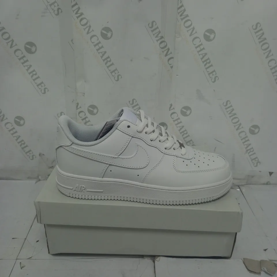 BOXED WHITE NIKE AIR FORCES SIZE 8.5 