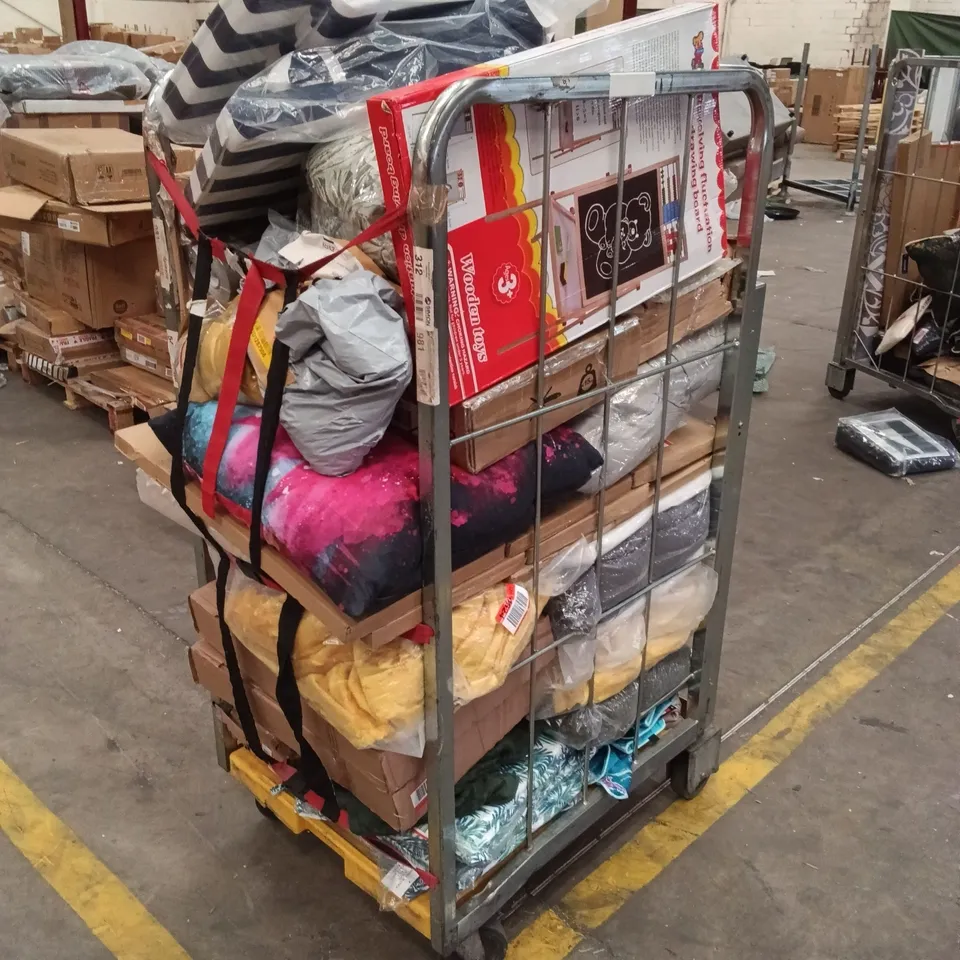 CAGE OF ASSORTED HOUSEHOLD GOODS AND ITEMS - CAGE NOT INCLUDED