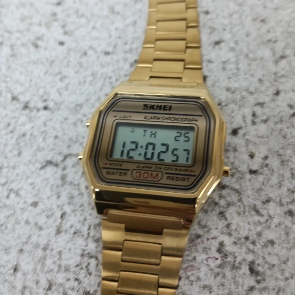 SKMEI DIGITAL WATCH – GOLD TONE BRACELET