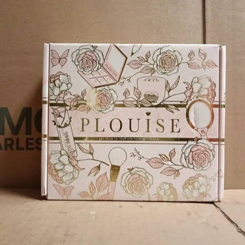 P.LOUISE MYSTERY COSMETIC BOX SET