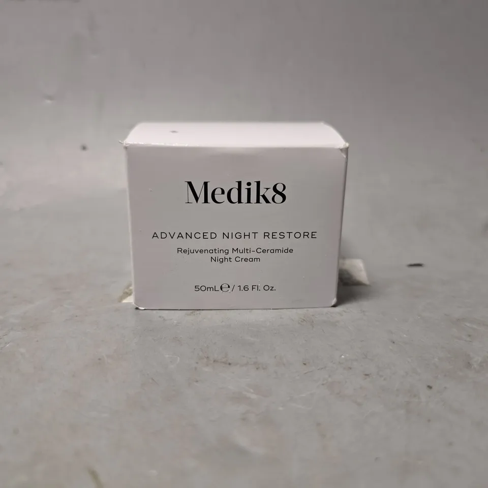 MEDIK8 ADVANCED NIGHT RESTORE (50ML)