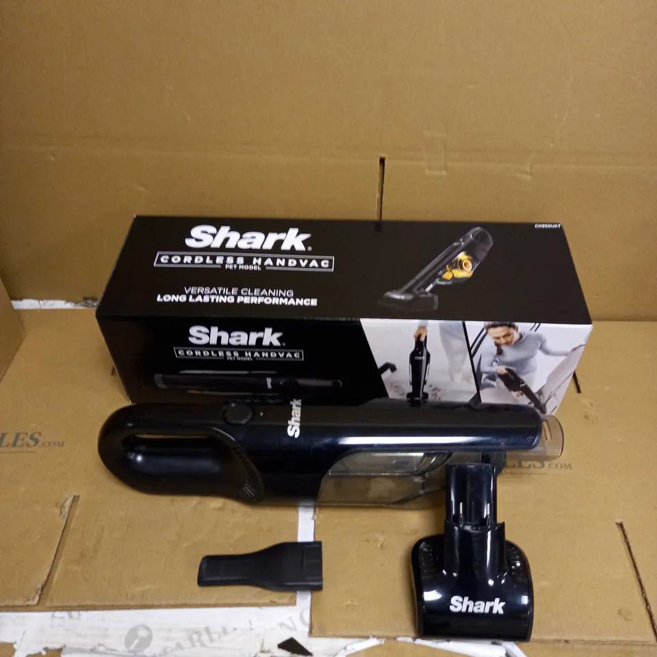SHARK HANDVAC CORDLESS HAND VACUUM CLEANER
