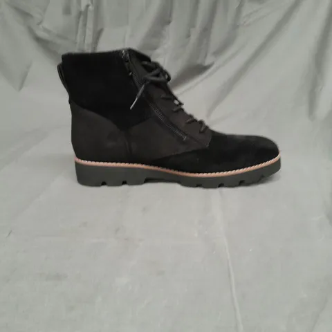 VIONIC LADIES BLACK SUEDE LACE UP BOOTS