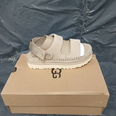 BOXED PAIR OF UGG GOLDEN SANDAL UK 4