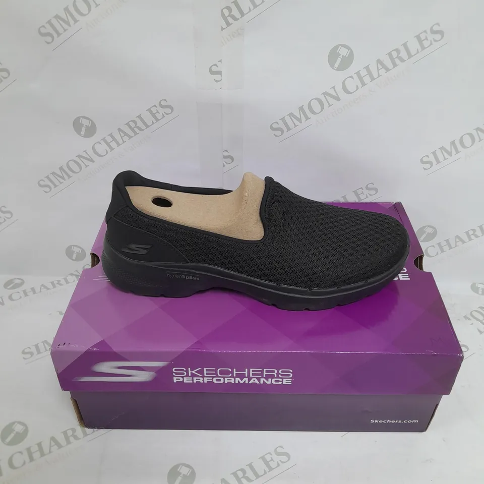  SKECHERS GO WALK 6, BLACK , UK SIZE 6