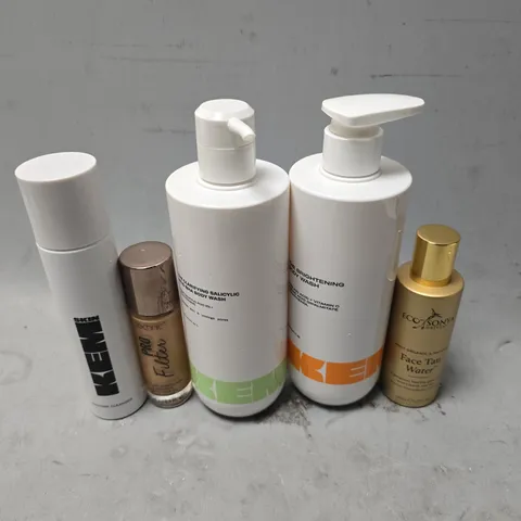 APPROXIMATELY 20 ASSORTED HEALTH & BEAUTY ITEMS TO INCLUDE - KEM SKIN THE BODY WASH , ECO SONYA FACE TAN WATER , TECHNIC PRO FILTER ENHANCER ETC