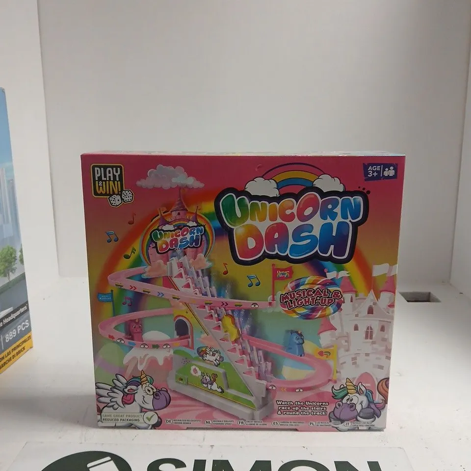 UNICORN DASH PLAYSET – BOXED CHILDREN'S TOY