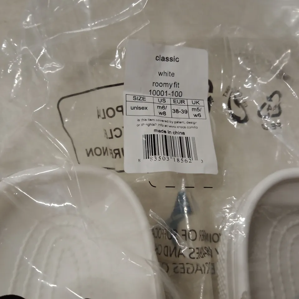 BAGGED UNISEX CROCS FIT UK 5 (EU 38-39) WOMENS SIZE 6
