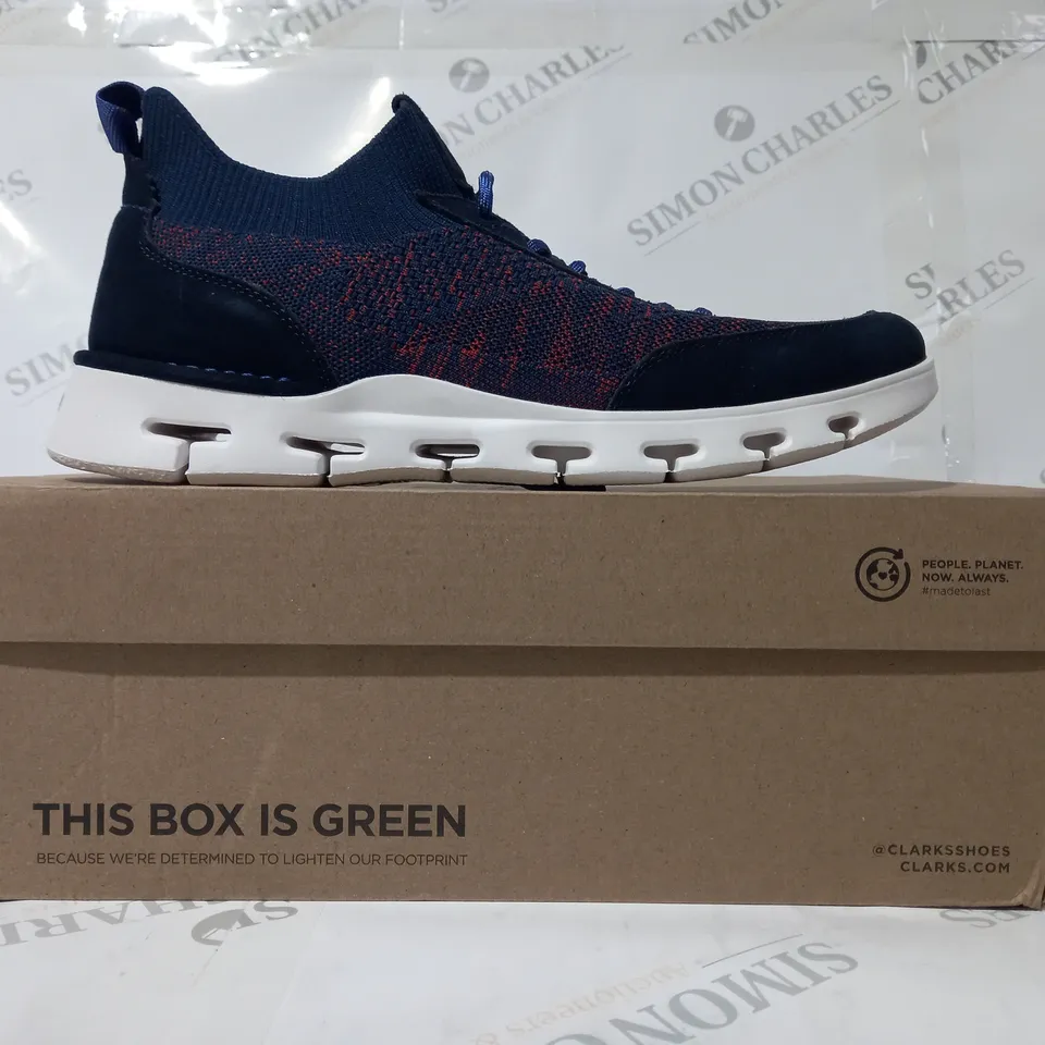 BOXED PAIR OF CLARKS NATURE X GO SHOES IN NAVY/RED UK SIZE 9.5