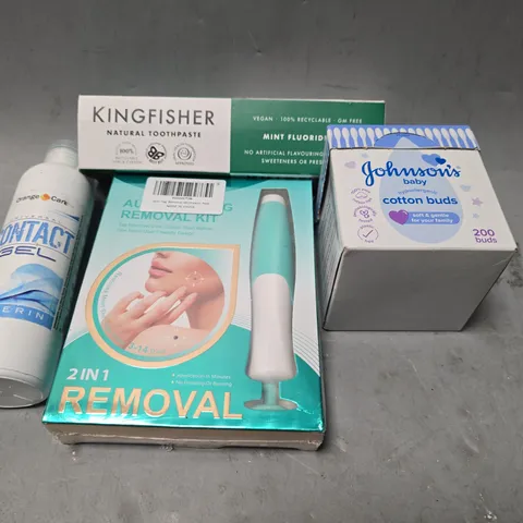 APPROXIMATELY 13 ASSORTED HEALTH & BEAUTY ITEMS TO INCLUDE - KINGFISHER NATURAL TOOTHPASTE , COTTON BUDS , ORANGE CART CONTACT GEL ETC