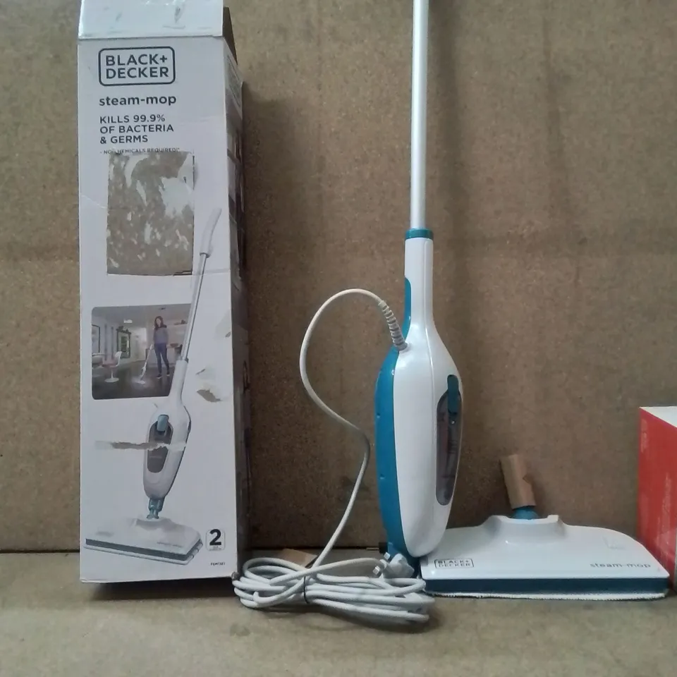 BOXED BLACK+DECKER STEAM MOP