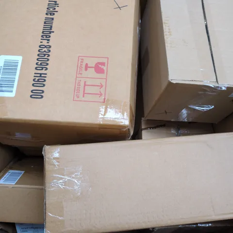 BOX OF APPROXIMATELY 10 ASSORTED HOUSEHOLD ITEMS - COLLECTION ONLY