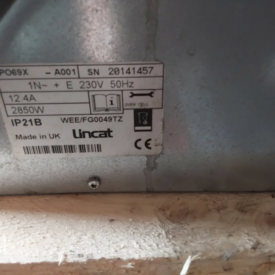 LINCAT PIZZA OVEN PO69X