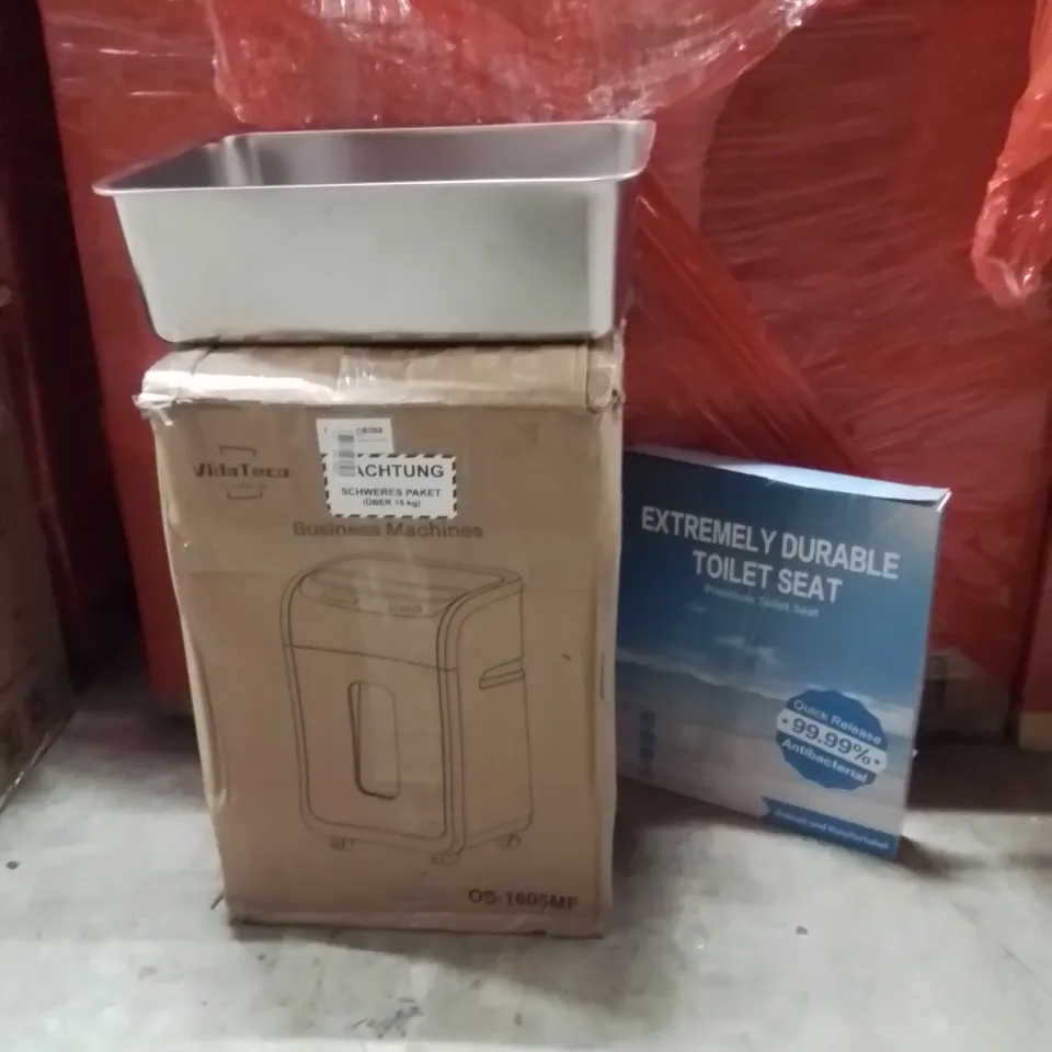 PALLET OF ASSORTED HOUSEHOLD GOODS AND PRODUCTS TO INCLUDE;BUSINESS MACHINE,CAT LITTER TRAY,TOILET SEAT 