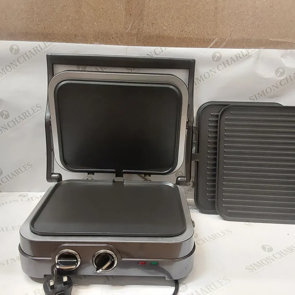 BRAND NEW BOXED CUISINART GRIDDLE & GRILL