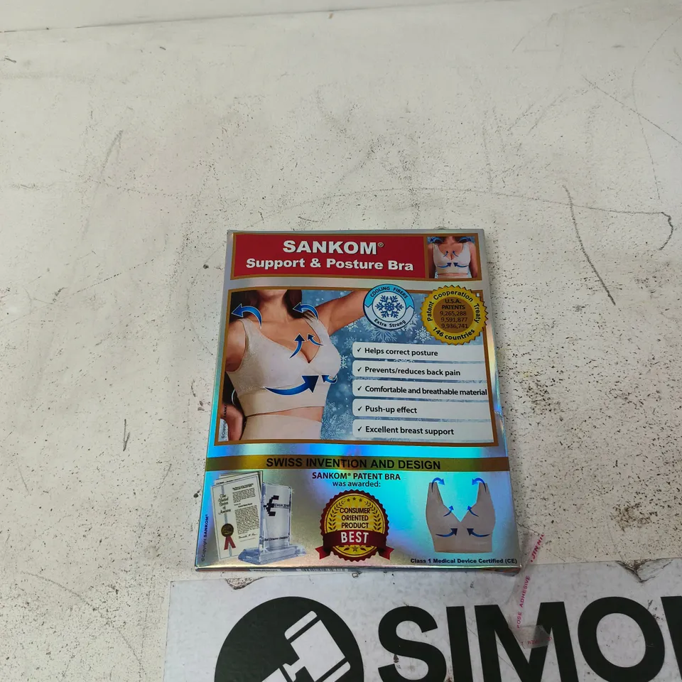 BOX OF APPROXIMATELY 20 ASSORTED ITEMS TO INCLUDE: SANKOM SUPPORT AND POSTURE BRA