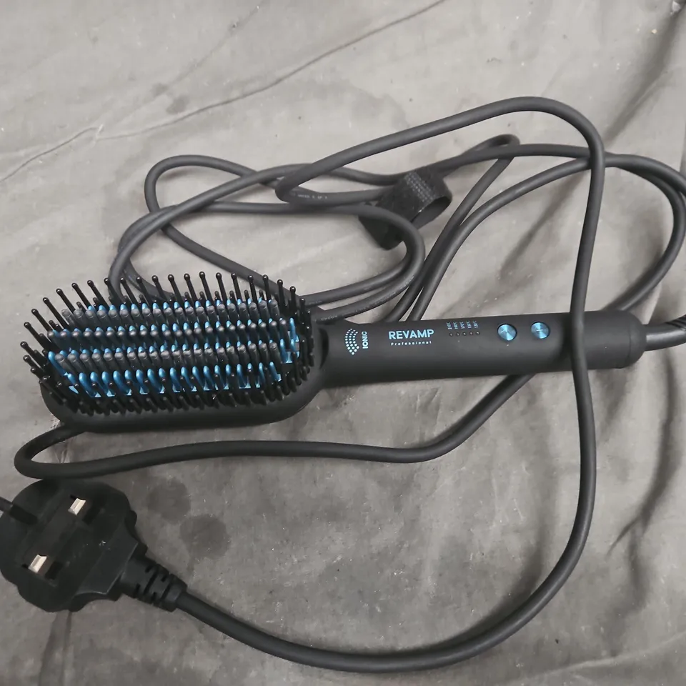 BOXED REVAMP PROFESSIONAL DEEPFORM CERAMIC BRUSH BR-2000X-GB