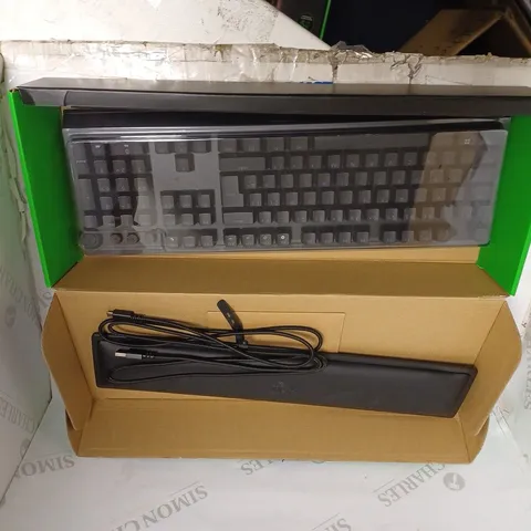 RAZER BLACKWIDOW V3 PRO WIRELESS MECHANICAL GAMING KEYBOARD