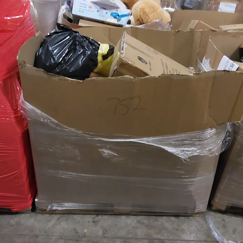 PALLET TO CONTAIN ASSORTED HOUSEHOLD ITEMS. INCLUDES AIR COOLERS, JUNIOR BASKETBALL SYSTEM, TENT ETC