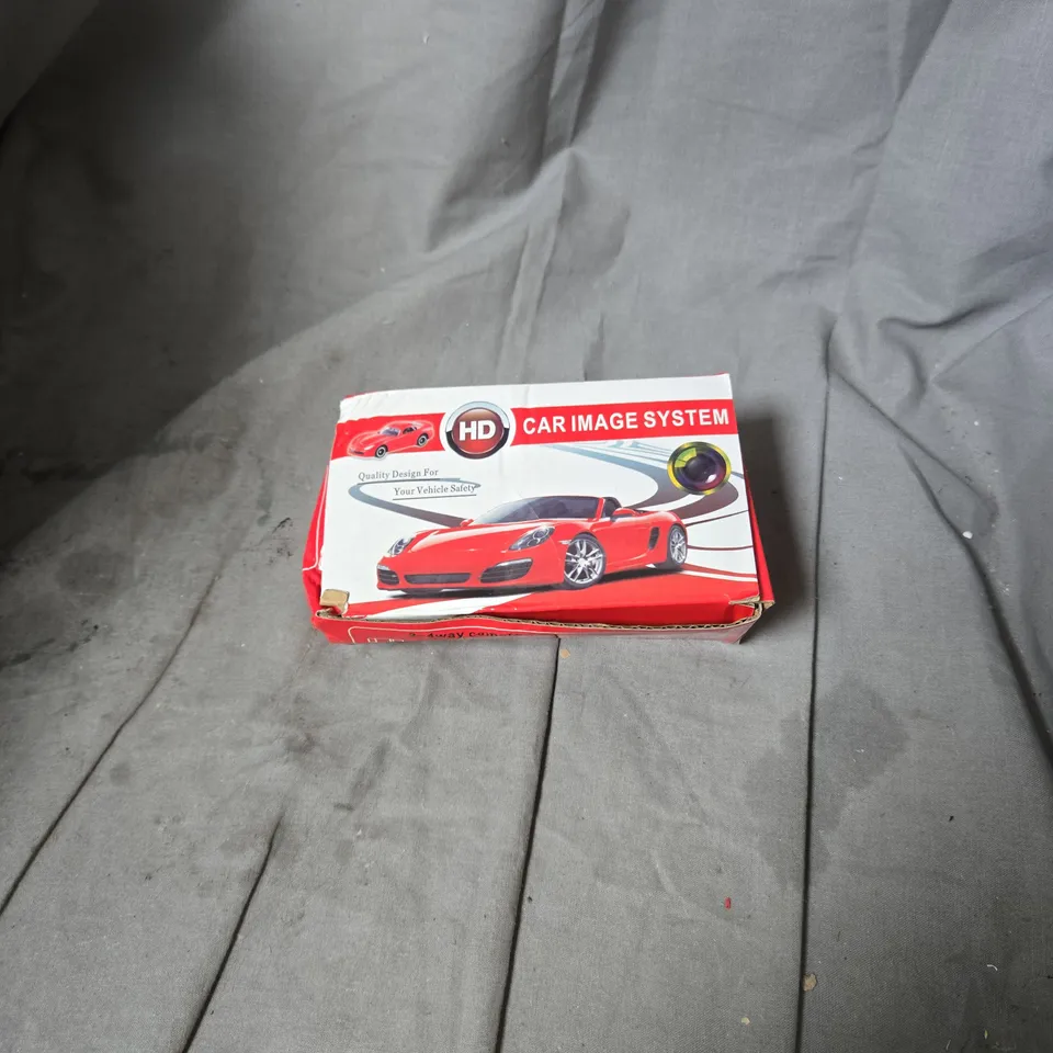 APPROXIMATELY 10 ASSORTED AUTOMOTIVE ITEMS AUTO HEATER FAN , CAR IMAGE SYSTEM AND ULTRA LIGHT