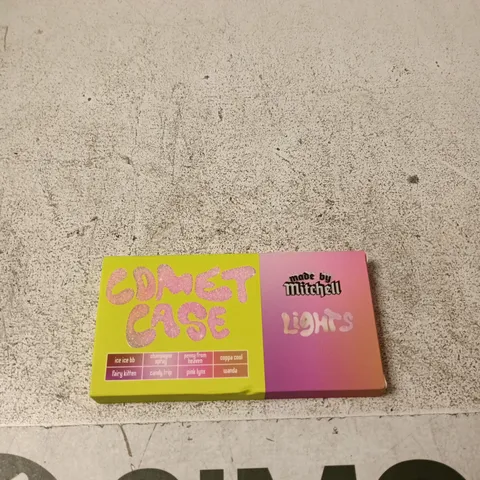 MADE BY MITCHELL COMET CASE HIGHLIGHTER PALETTE