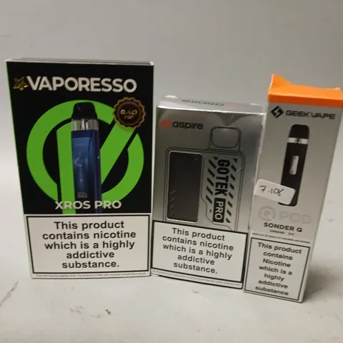 APPROXIMATELY 20 VAPES & E-CIGARETTES TO INCLUDE VAPORESSO XROS PRO, ASPIRE GOTEK PRO, GEEKVAPE QPOD SONDER Q, ETC