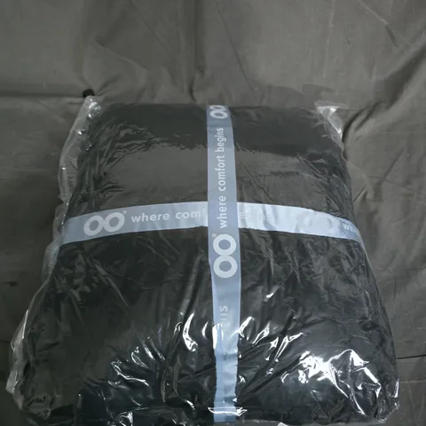 SEALED OODIE OVERSIZED HOODED BLANKET - BLACK