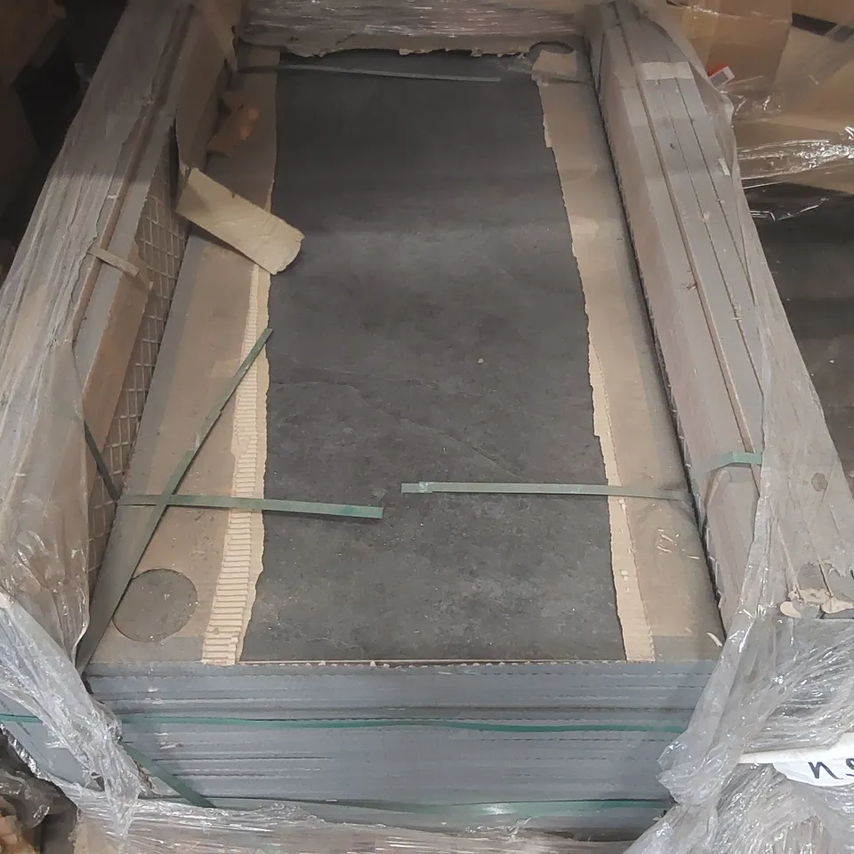 PALLET CONTAINING APPROXIMATELY 25x PIZARRA ANTHRACITE 1200 x 600 x 20MM TILLES
