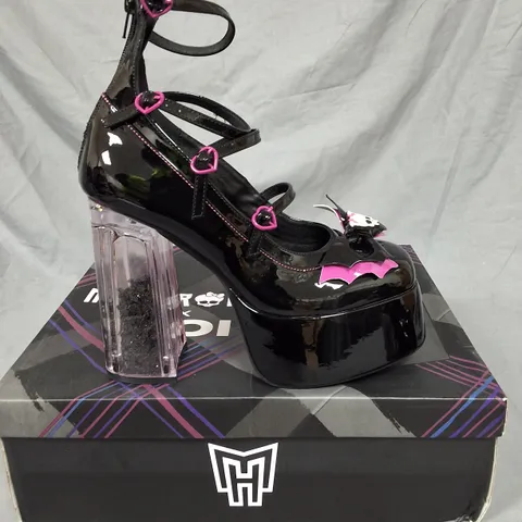 BOXED KOI MONSTER HIGH DEAD TIRED STRAPPY COFFIN PLATFORMS - UK 6