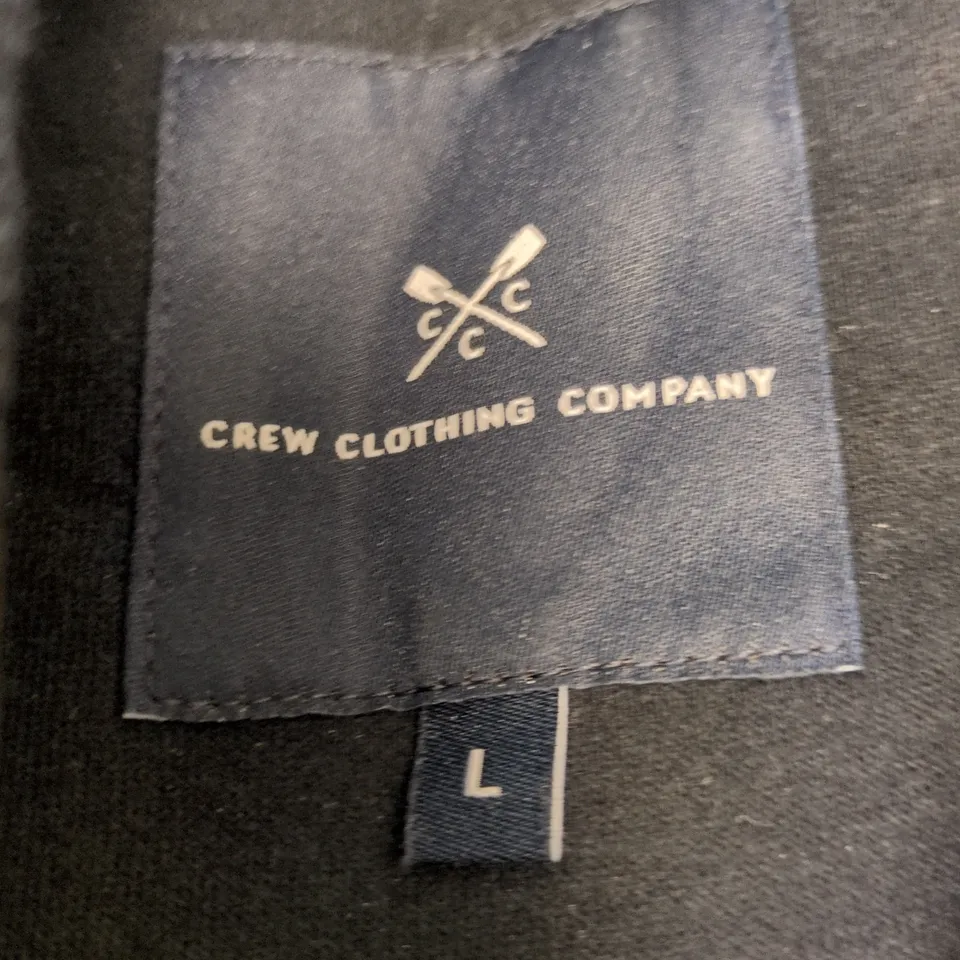 CREW CLOTHING COMPANY NAVY SWEATSHIRT – UK LARGE