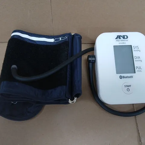 A&D MEDICAL UA-651BLE BLUETOOTH BLOOD PRESSURE MONITOR WITH CUFF