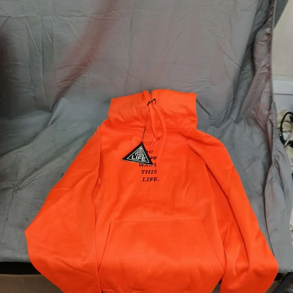 APPROXIMATELY 14 HOODIES IN SIZE M ORANGE COLOUR  WITH THE LOGO YOU DON'T WANT THIS LIFE .