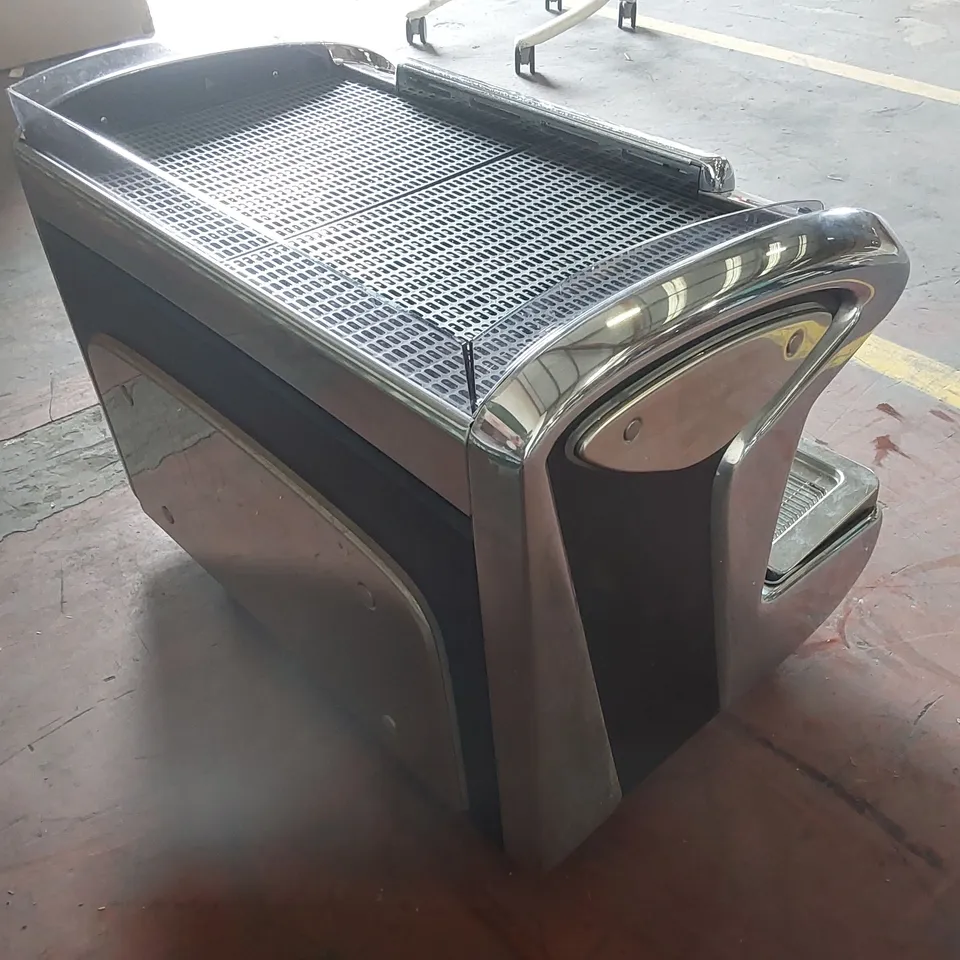 FAEMA EMBLEMA 2 GROUP COMMERCIAL COFFEE ESPRESSO MACHINE 