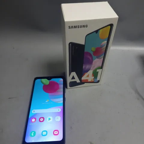 BOXED SAMSUNG GALAXY A41 64GB MOBILE PHONE 