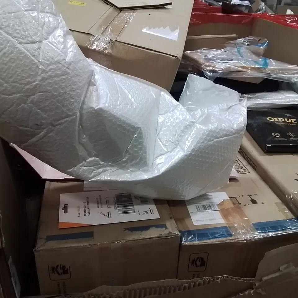 PALLET OF ASSORTED HOUSEHOLD GOODS AND PRODUCTS TO INCLUDE;AIR COOLER, AREA RUG,SCREEN PROTECTORS