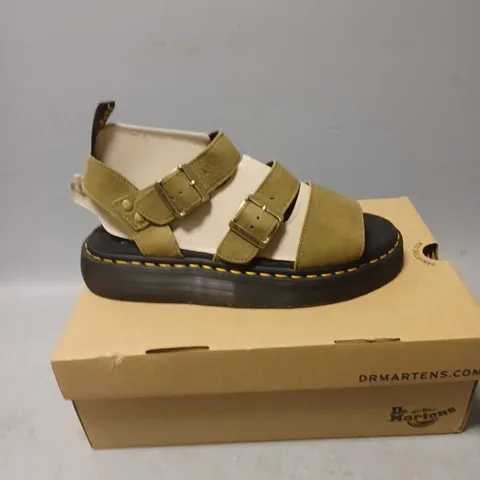 BOXED PAIR OF DR MARTEN AIRWAIR GRYPHON QUAD SANDALS - 9