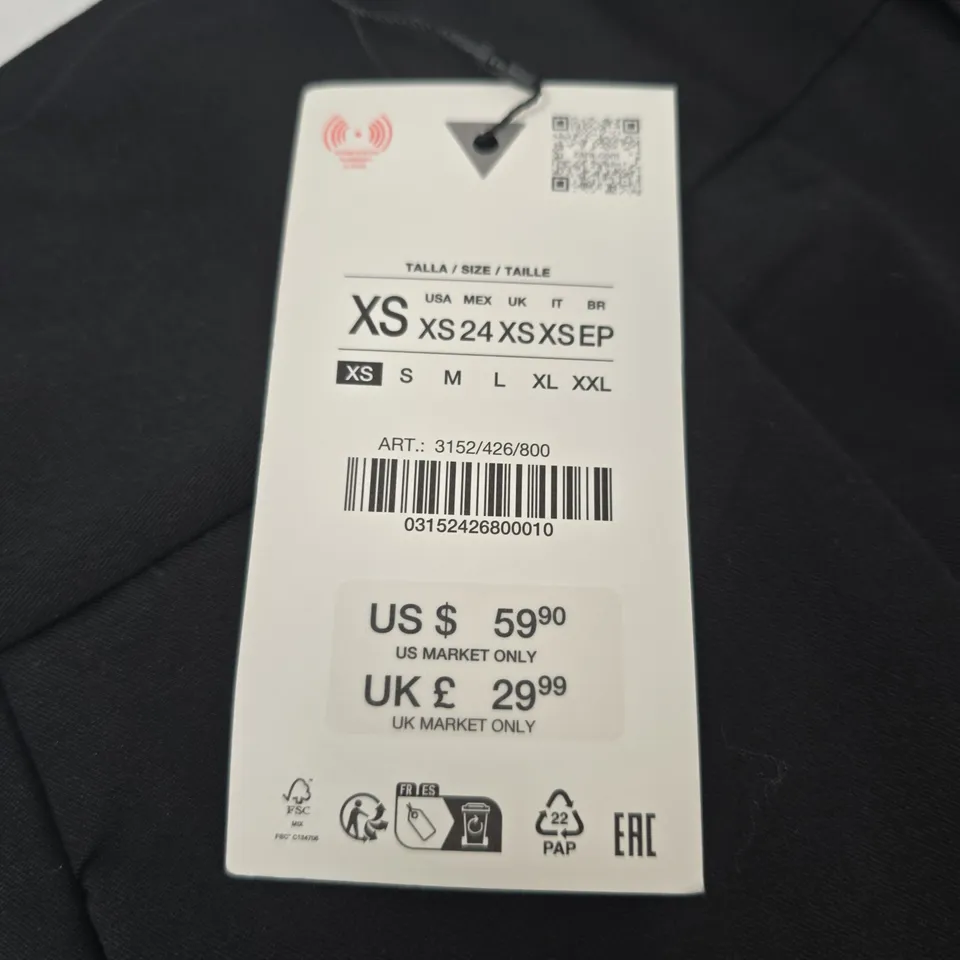 Black trousers – XS