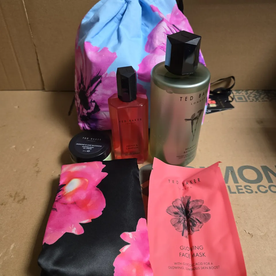 TED BAKER STYLE OUT YOUR SLEEP BEAUTY SET 