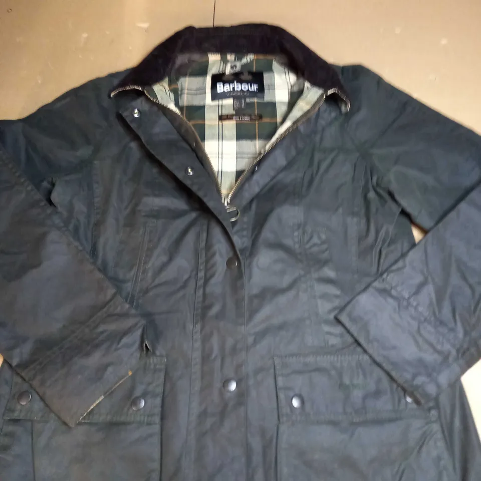 BARBOUR ZIPPED AND BUTTON JACKET SIZE 12