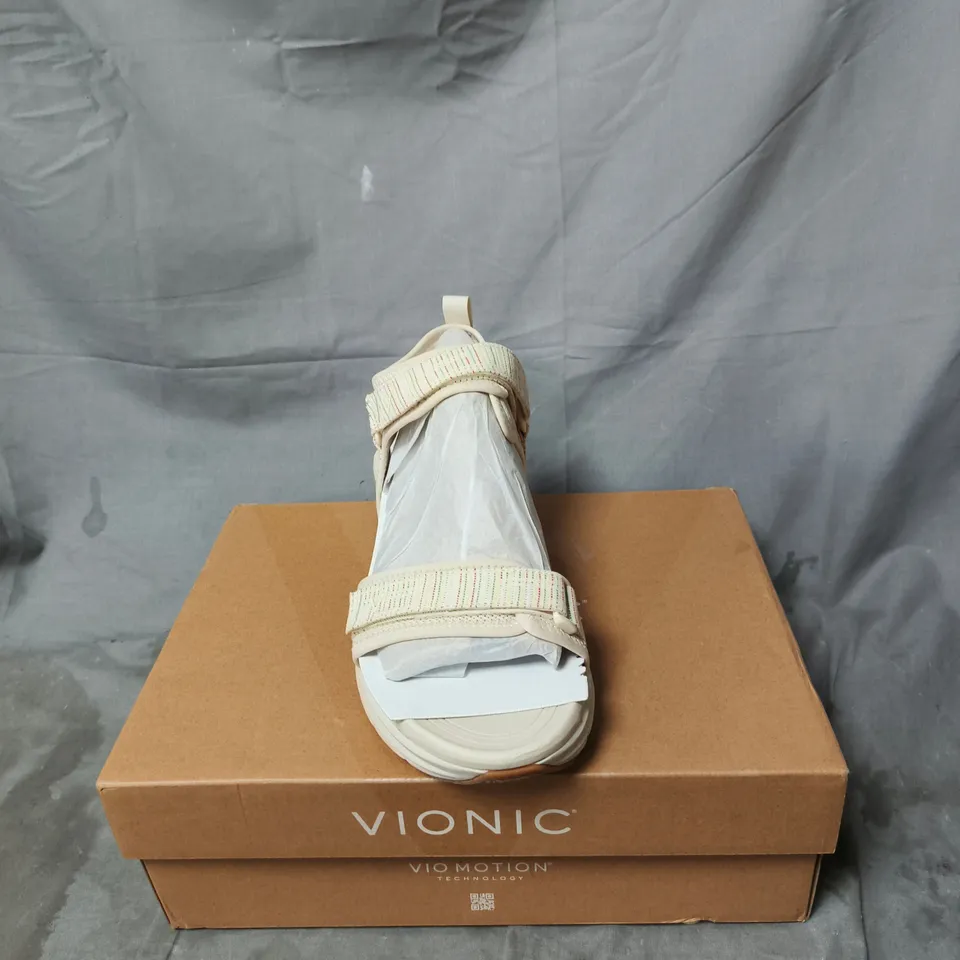 VIONIC WOMEN'S BEIGE SANDALS WITH VELCRO STRAPS UK SIZE 6