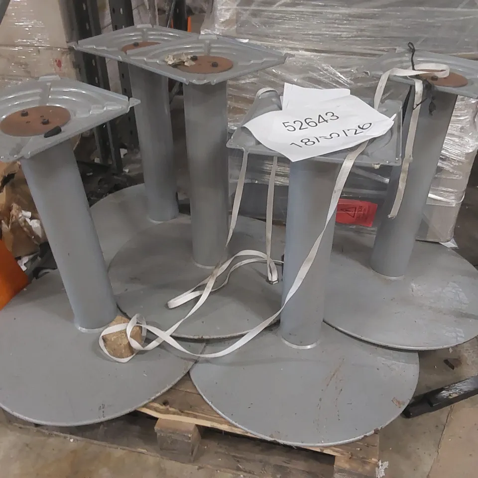PALLET CONTAINING METAL BASE FURNITURE PARTS