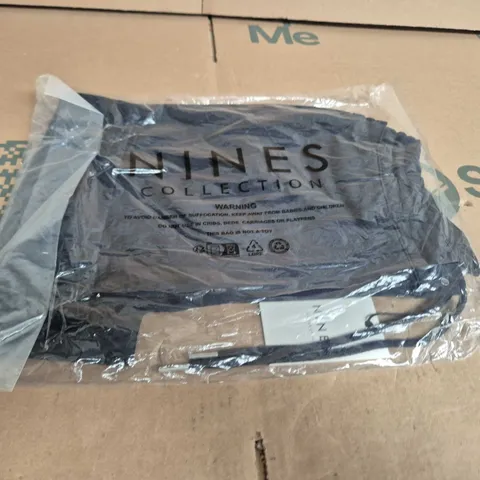 NINES COLLECTION NAVY SHORTS - SIZE M