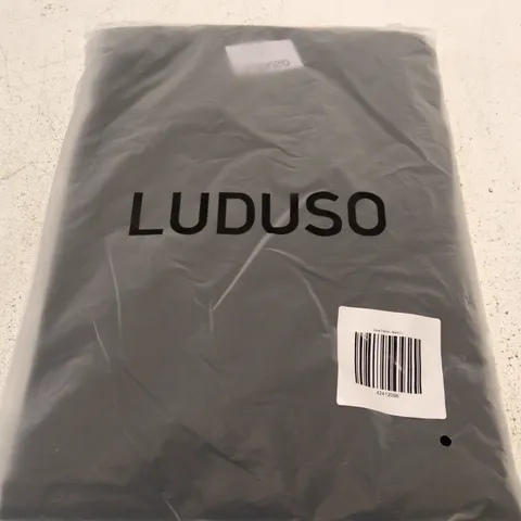 LUDUSO CORE T-SHIRT - BLACK, SIZE L 