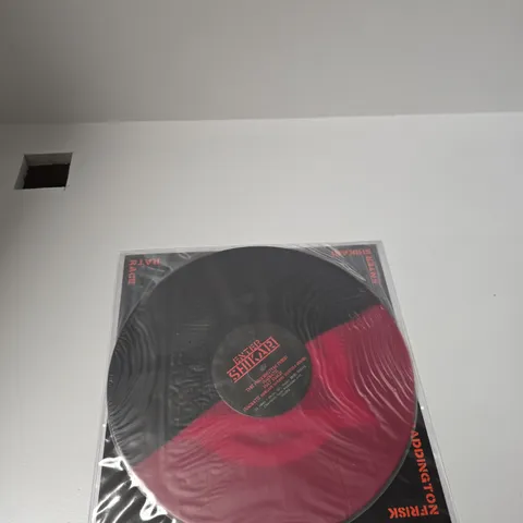 ENTER SHIKARI - AMBR029 12-INCH VINYL SINGLE: THE PADDINGTON FRISK / RADIATE / RAT RACE REMIXES (AMBUSH REALITY)