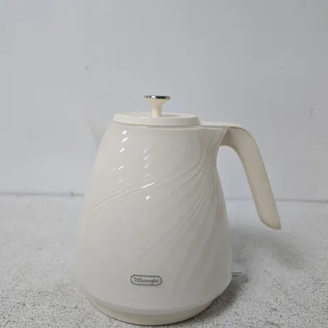 DELONGHI BALLERINA SETA KETTLE - CREAM