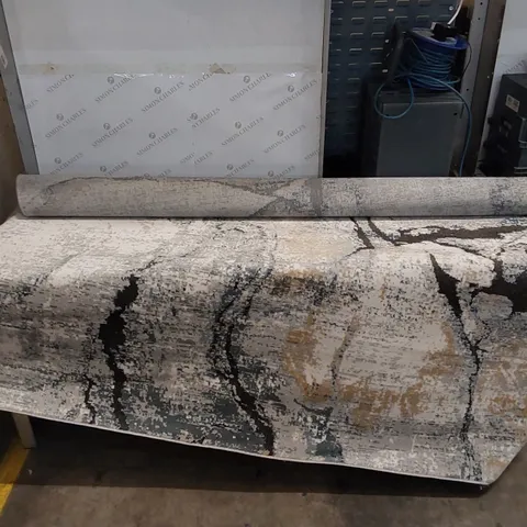 SURYA JOLIE RUG // 200 X 275CM