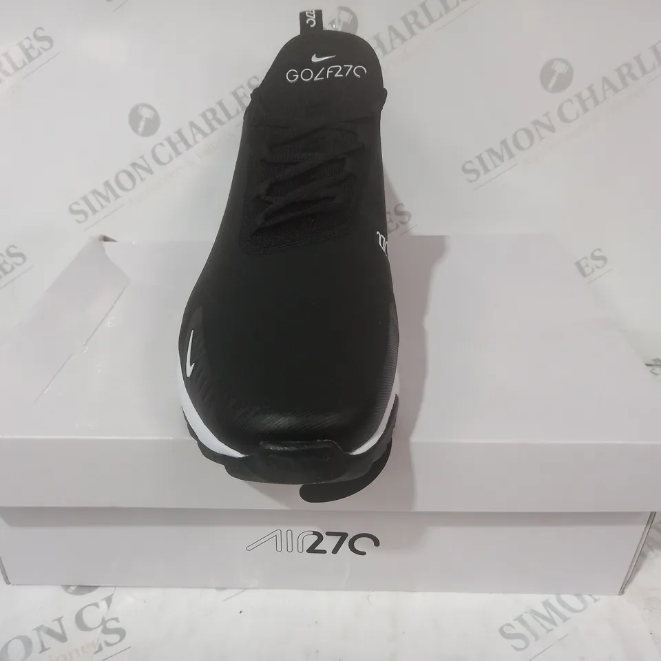 BOXED PAIR OF NIKE AIR MAX 270 SHOES IN BLACK/WHITE UK SIZE 10.5